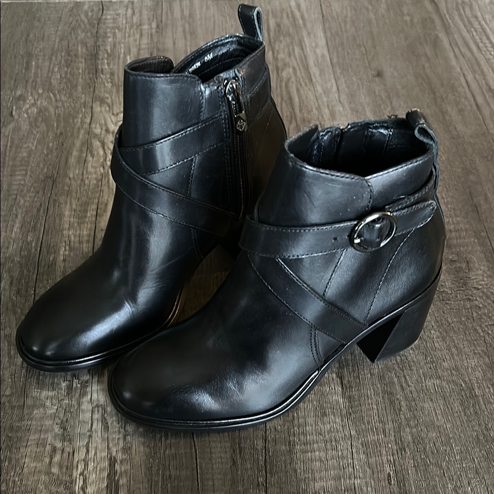 ANTONIO MELANI Black Leather Ankle Boots with Buckle